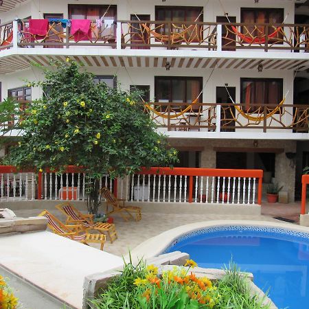 Hostal Pakaloro Montañita Esterno foto