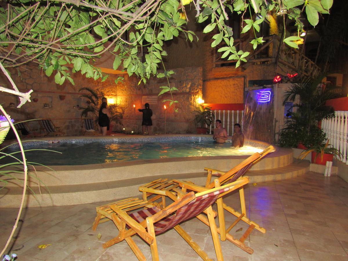 Hostal Pakaloro Montañita Esterno foto